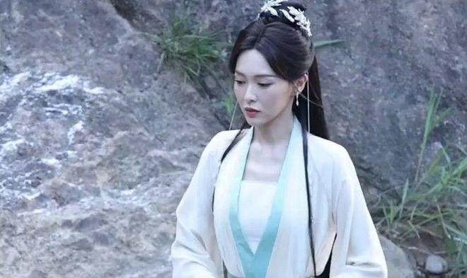 再看《无忧渡》演技真是没有对比就没伤害PG电子麻将胡了试玩看完唐嫣《念无双》(图12)
