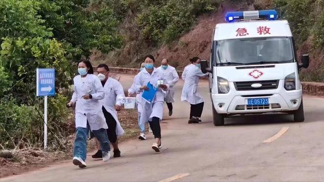 医共体建设让村民在家门口享受优质医疗服务PG麻将胡了免费试玩模拟器楚雄市子午镇｜(图13)