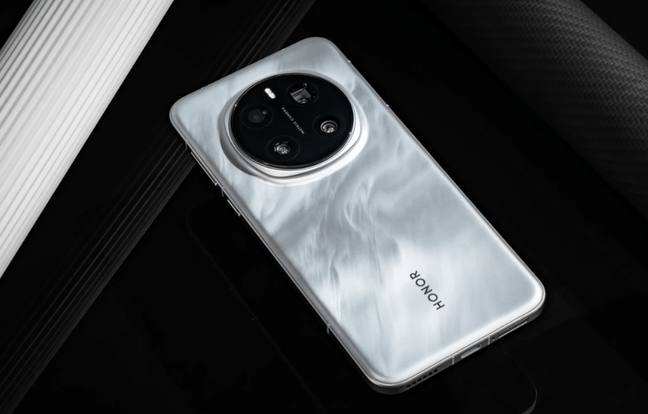 手机618国补后16G+512G“价格跳水”PG麻将胡了免费模拟器公认“信号最佳”的4款(图7)
